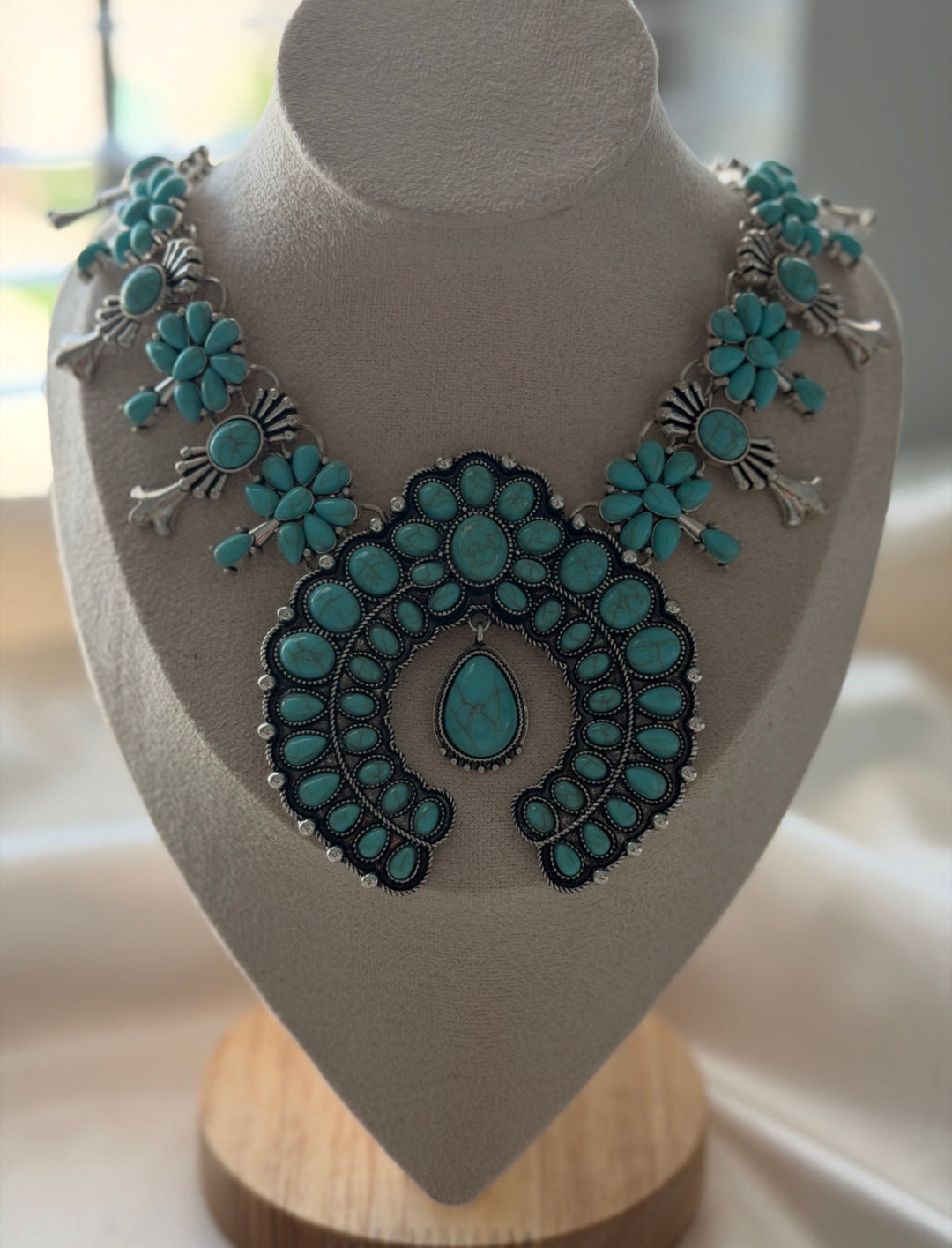 Silver Turquoise Necklace