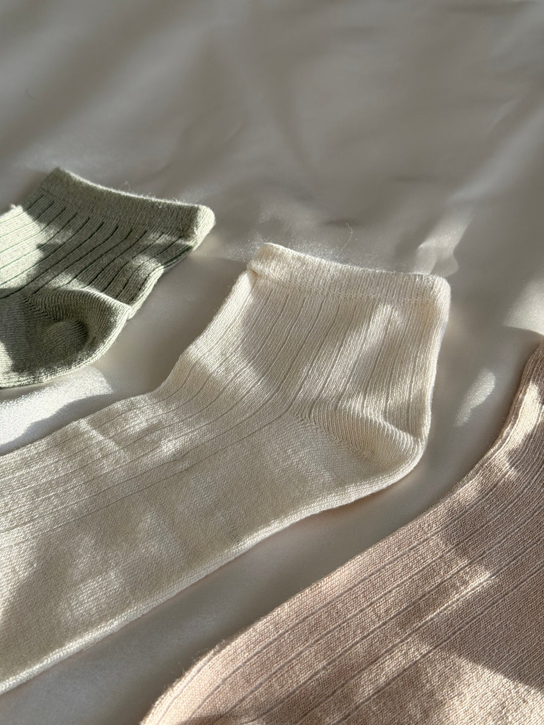 Sage Bamboo Quarter Socks