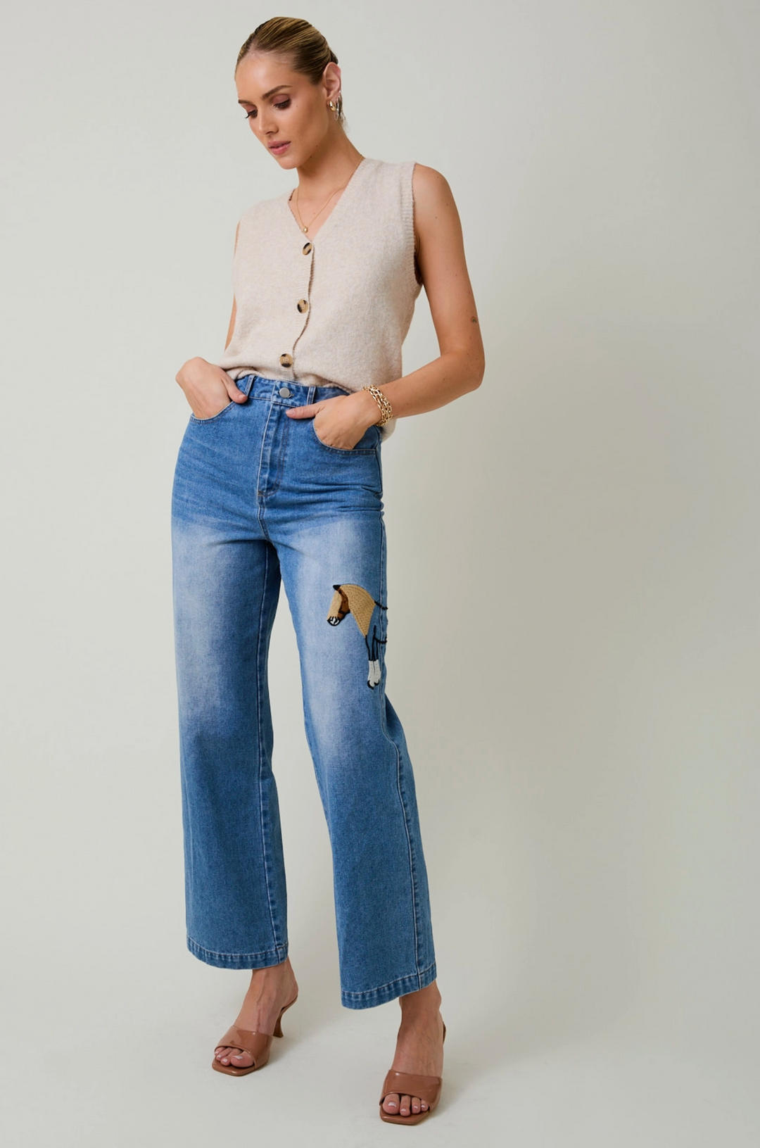 Sleeveless V-Neck Button Down Sweater Top