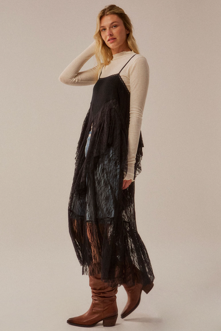 Daydream Lace Maxi – Midnight