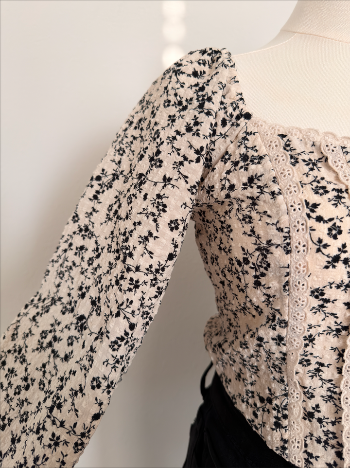 Vintage Bloom Top - Small